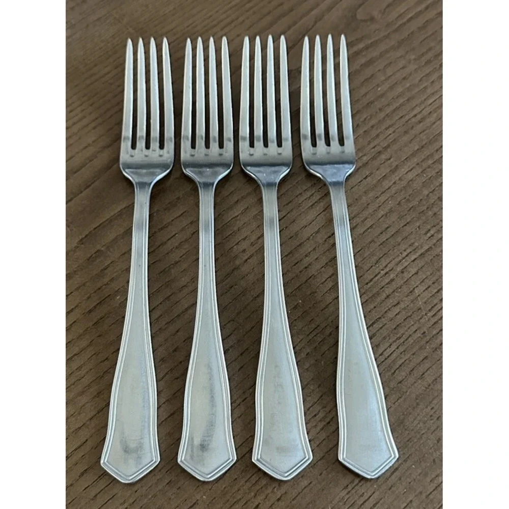 4 Malta‎ MLF3 Dinner Forks Flatware Stainless Glossy Silverware 8 1/4